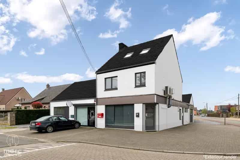 Opbrengsteigendom Koersel: 2 Handelspanden 3 Woonunits