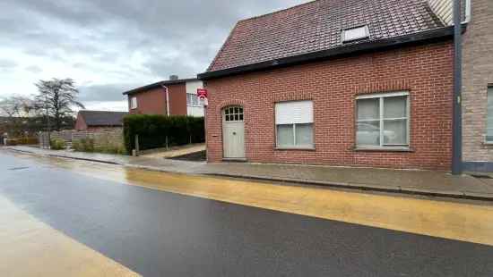 Te koop: halfopen woning met garage en 3 slaapkamers in Staden