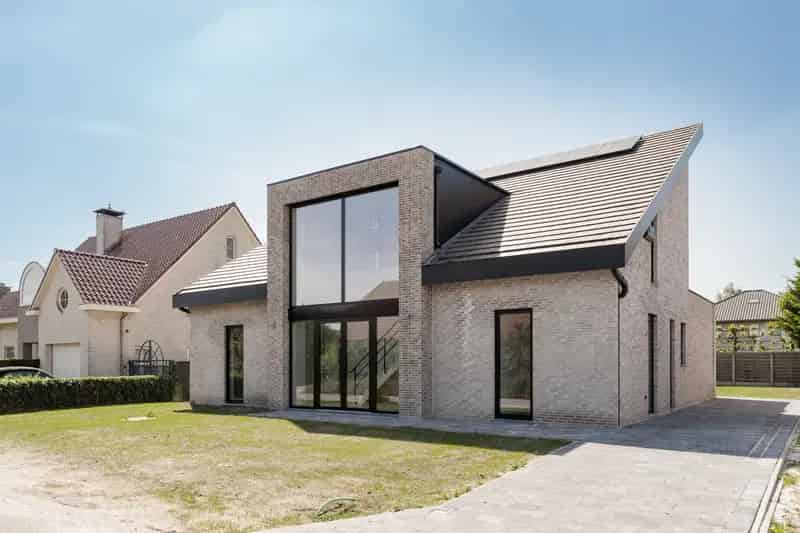 Nieuwe 4 Slaapkamers Villa te Pelt