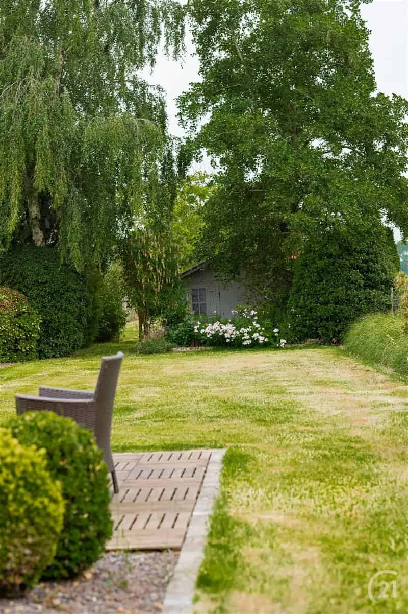 Huis te koop: Landelijke woning met tuin te renoveren