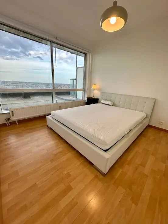 Penthouse Te Huur