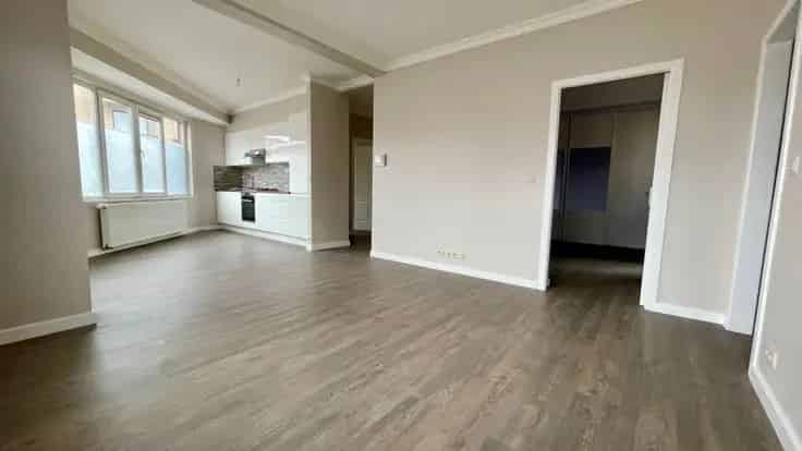 Appartement 2 slaapkamers gerenoveerd