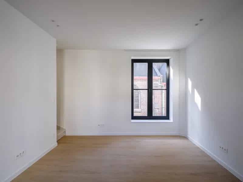 Huis te koop Gent: Instapklare gerenoveerde woning 2 slaapkamers