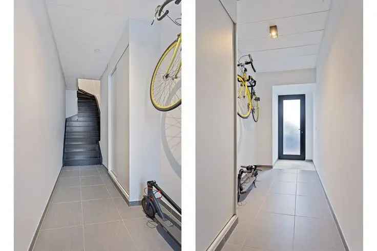 Appartement te Koop Lanaken: 3 Slaapkamers, Gerenoveerd, Nabij Centrum
