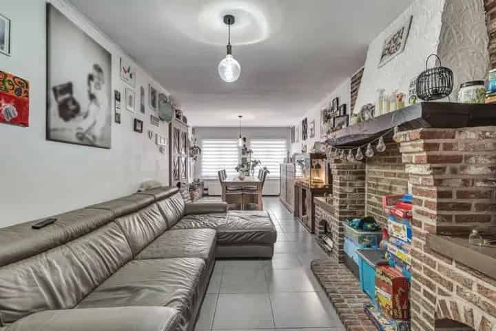 Instapklare HOB met Garage en Carport Nabij Broekpark
