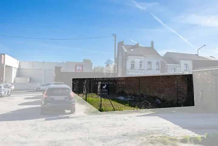 Bouwgrond Charleroi 119m²