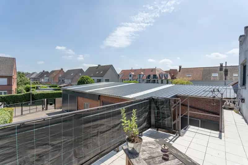 Huis te Huur Essen: Penthouse met Magazijn 300m2