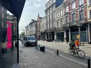 Handelspand Gent 492m2 17m Etalage