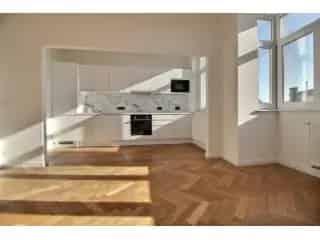 Appartement te Koop Vorst 2 Slaapkamers Gerenoveerd