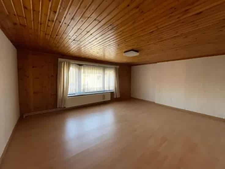Huis Te Koop Te Renoveren Met Tuin