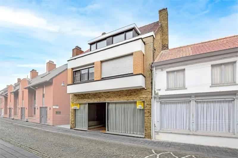 Woning te koop Koekelare 4 slaapkamers polyvalente ruimte