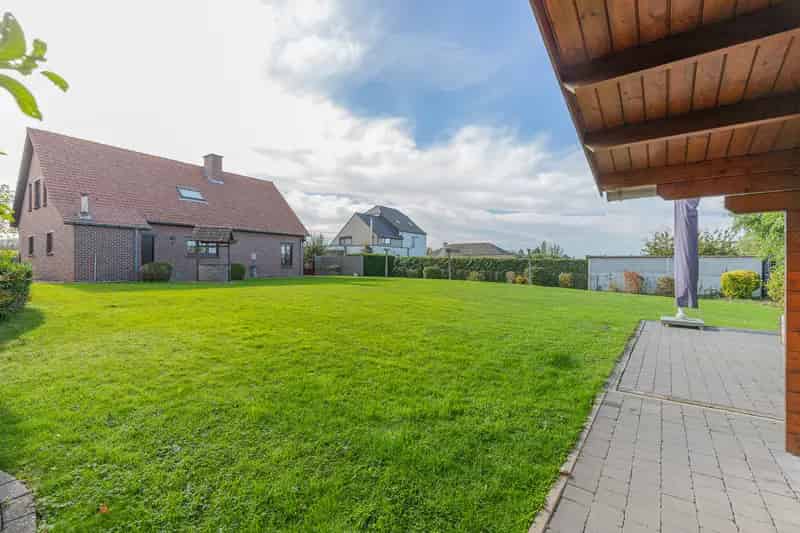 Oordegem Open Bebouwing 1333m² 3 slaapkamers