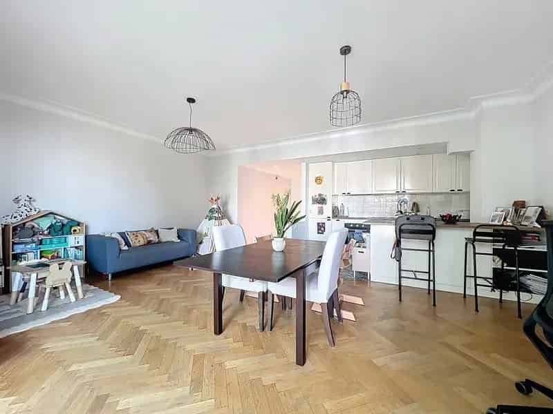 Appartement 2 slaapkamers Ixelles 85m² terras garage