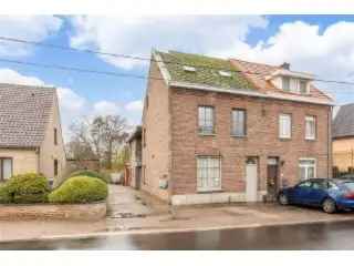 Landbouwgrond Bree 3 Eigendommen Handelspand Appartement Studio's Bosgrond