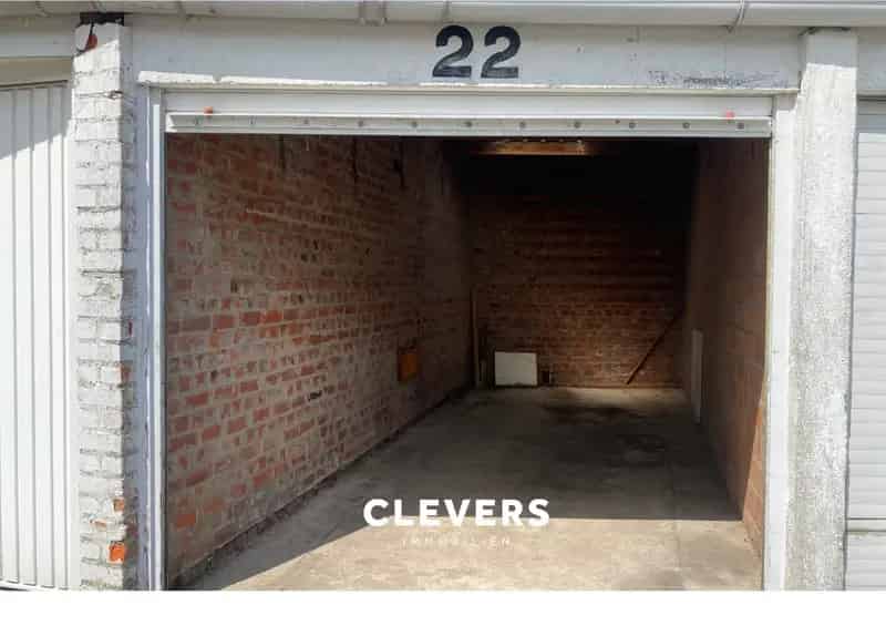 Afgesloten Garagebox Gelijkvloers