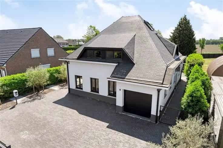 Landhuis 5 slaapkamers  Tuin Zwembad Garage