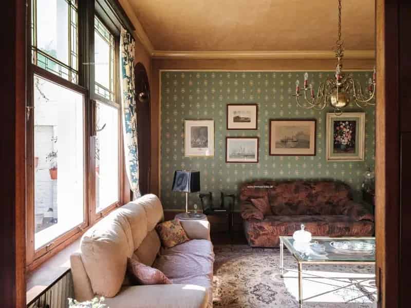 Te renoveren art deco woning Gent 4 slaapkamers 299m²