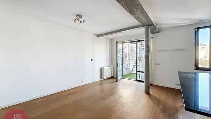 Appartement te huur Brussel 110m² 2 slaapkamers 2 badkamers terras
