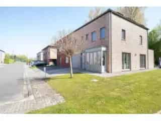 Huis te koop Ruisbroek 301m2 3-5 slaapkamers 2 badkamers