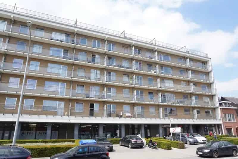 Studio te koop Heverlee: gerenoveerd met aparte slaapkamer en terras