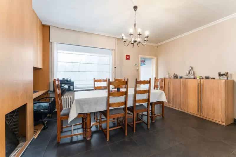 Instapklare gezinswoning 3 slaapkamers tuin
