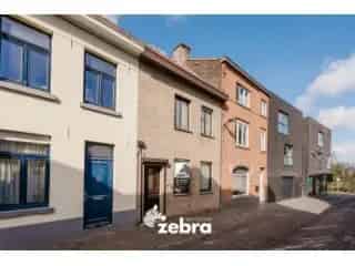 Huis te koop Tielt - Renovatieproject met 2 slaapkamers en tuin
