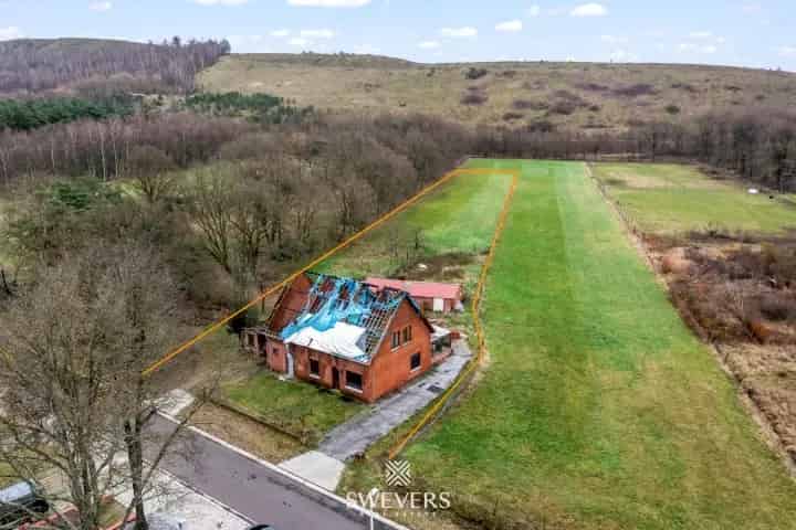 Te renoveren woning 50 are Heusden Zolder