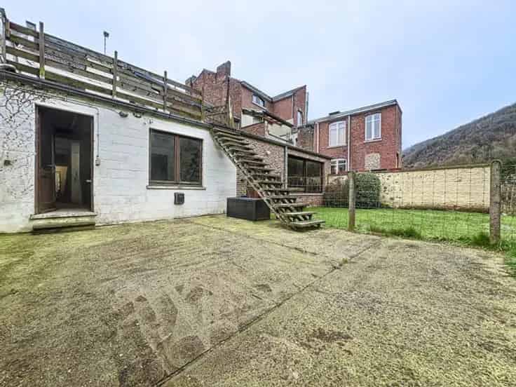 Huis Te Koop Trooz 4 slaapkamers 2 façades te renoveren