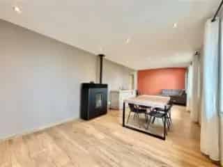 Huis te koop Falmagne: Gerenoveerde villa met tuin en parking