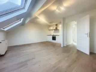 Huis Gemengd Gebruik te Koop Gerpinnes - 4 Appartementen - 5.6% Rendement