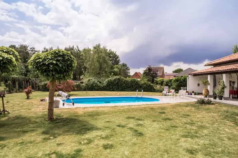 Huis te huur Tremelo: Instapklare woning met tuin en zwembad