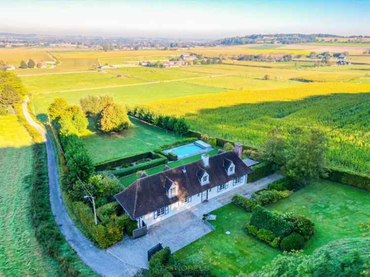 Villa te koop Zulzeke met zwembad en tuin