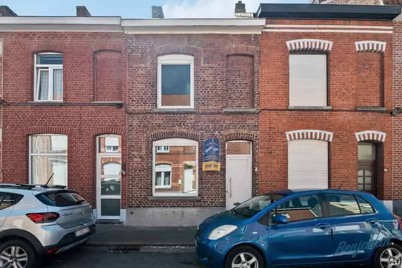 Rijwoning te koop Menen 2 slaapkamers Zuidgerichte koer