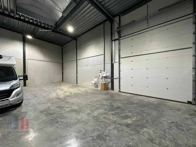 Nieuwbouw KMO Unit Lauwe 142m² te Huur Nabij E17 E403
