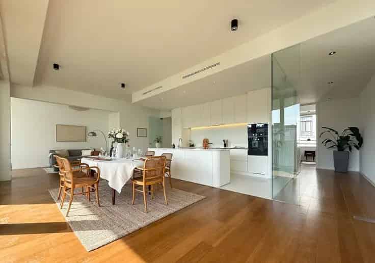 Appartement te Koop Guldenvlies 161m2 3 slaapkamers Terras Parkeerplaats