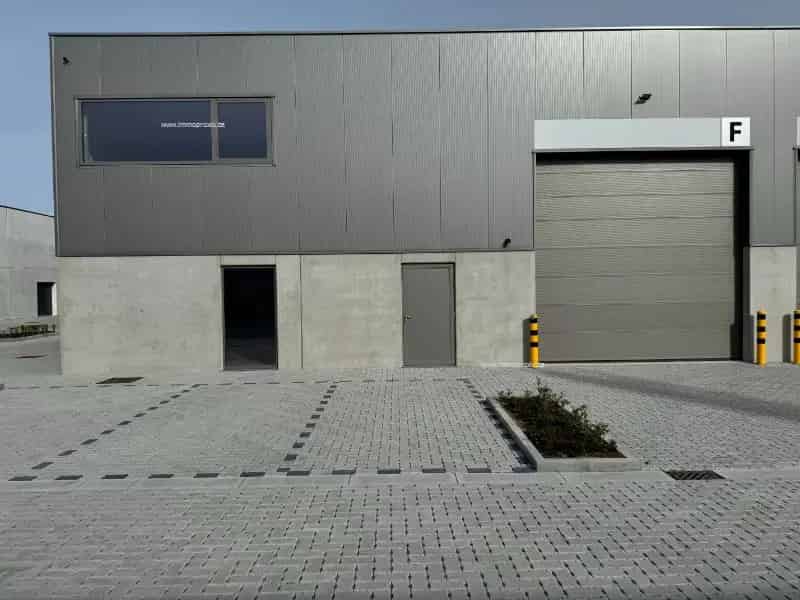 KMO Unit te Huur Oostende Nabij E40