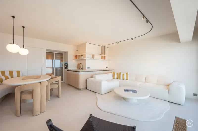 Appartement te koop Zeedijk Knokke - Luxe appartement met zeezicht