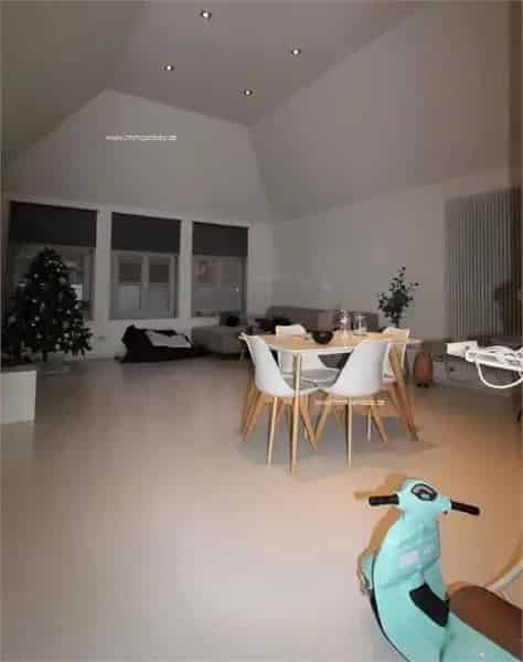 Handelspand met 2 slaapkamers te Moorsele