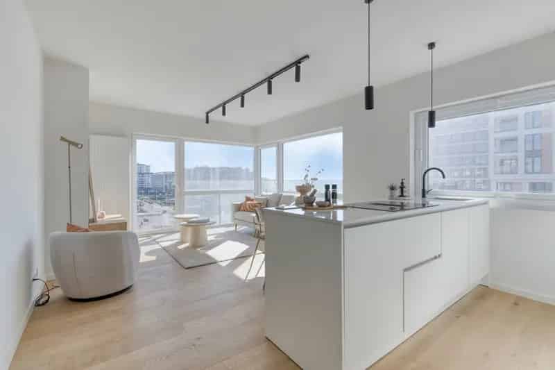 Appartement te koop 2 slaapkamers Zeezicht Gerenoveerd