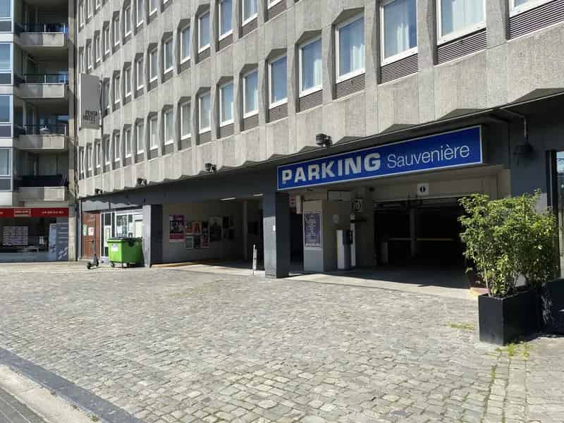 Garage te Koop Centrum Luik Nabij Tram