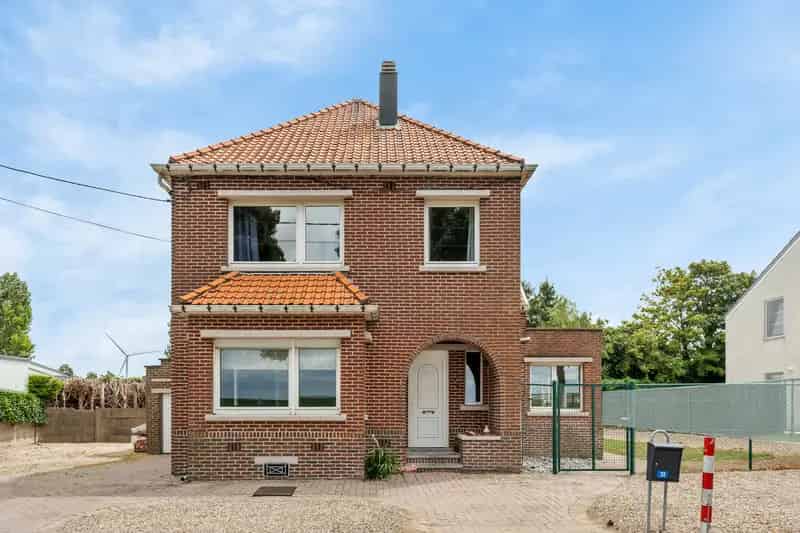 Vrijstaande woning te Val-Meer 3 slaapkamers gerenoveerd