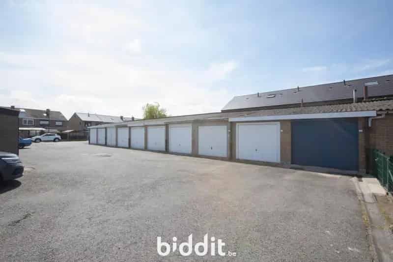 Garagebox 14 Zwankendamme Gaarlemstraat 56