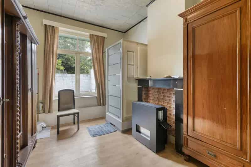 Huis te huur te moderniseren nabij Ring Brussel