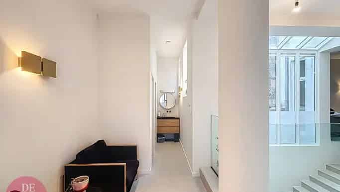 Kantoorruimte te huur Molenbeek 170m² 4 bureaus 2 vergaderzalen