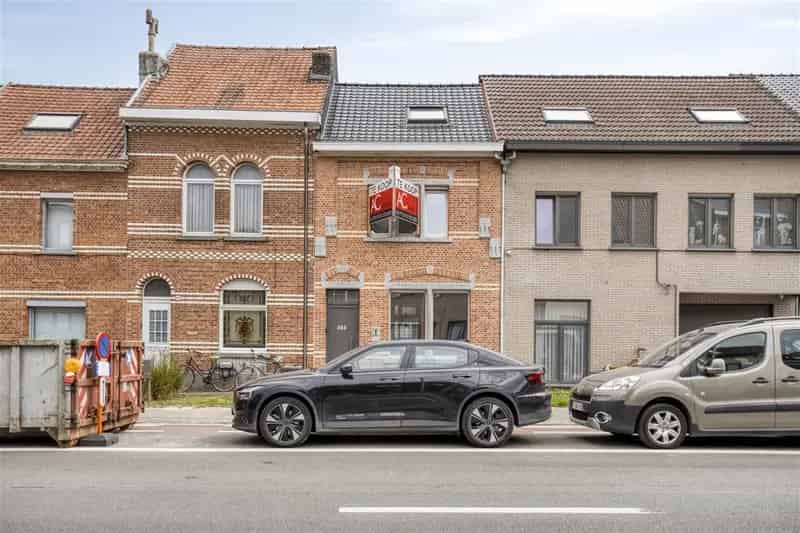 Huis te koop Sint-Niklaas: Instapklare woning 3 slaapkamers