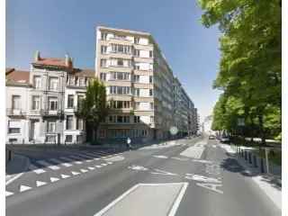 Appartement 3 Chambres Etterbeek  Meublé partiellement