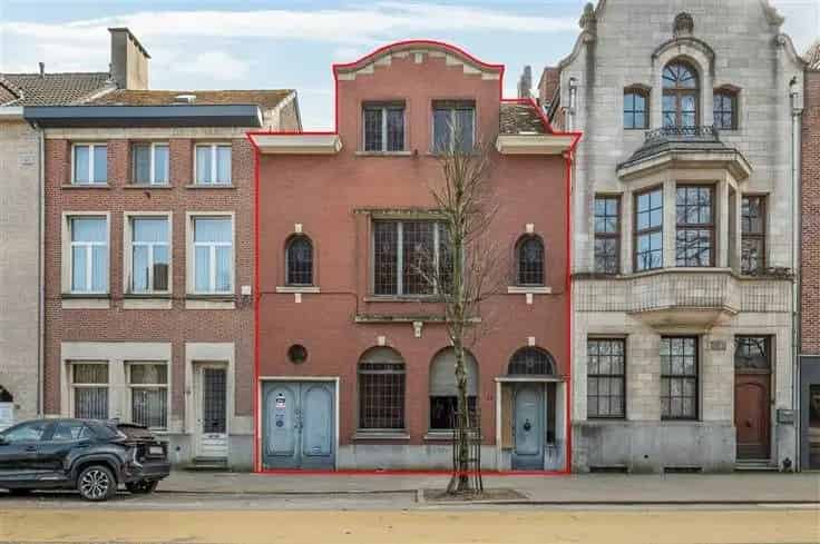 Huis Te Koop Lier Centrum 3 slaapkamers Grote Tuin Te Renoveren