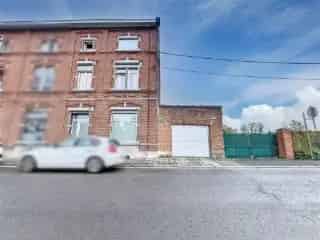 Herenhuis te koop Châtelet 227m² 4 slaapkamers