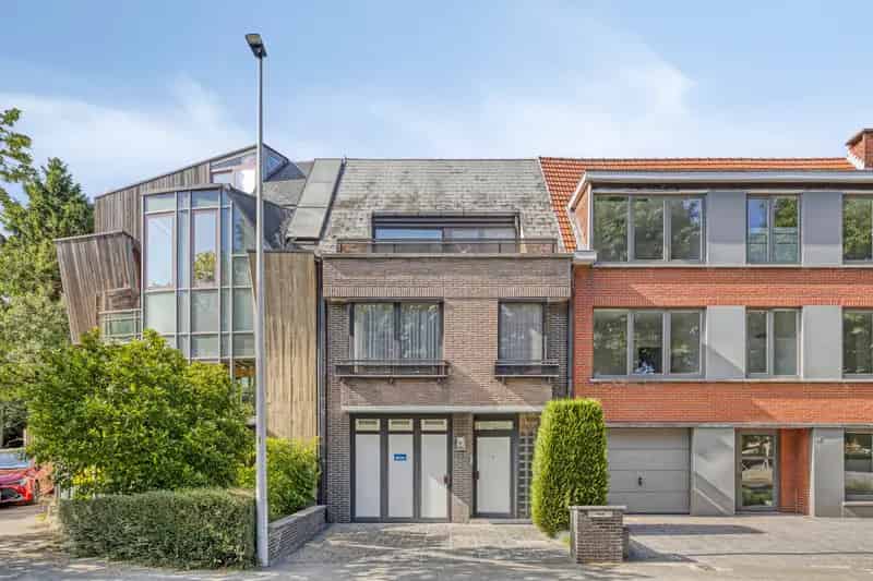 Huis te koop Mertensplein: Grote garage, 2 terrassen en tuin