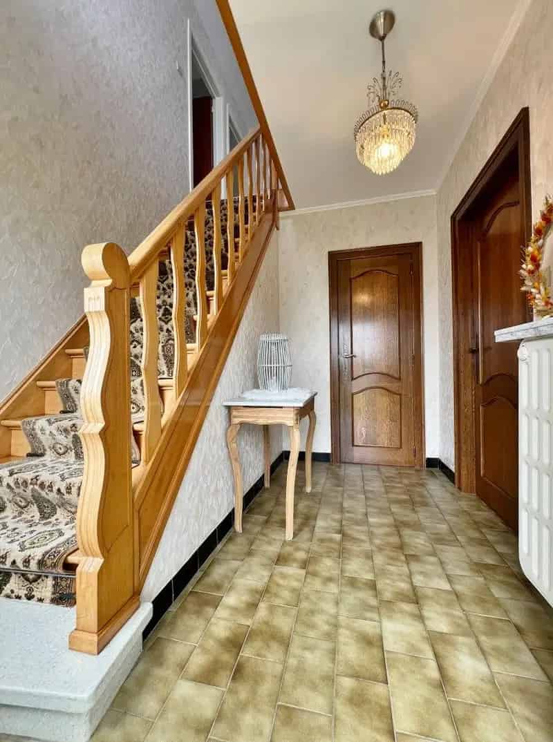 Villa met zonnige tuin en weids uitzicht